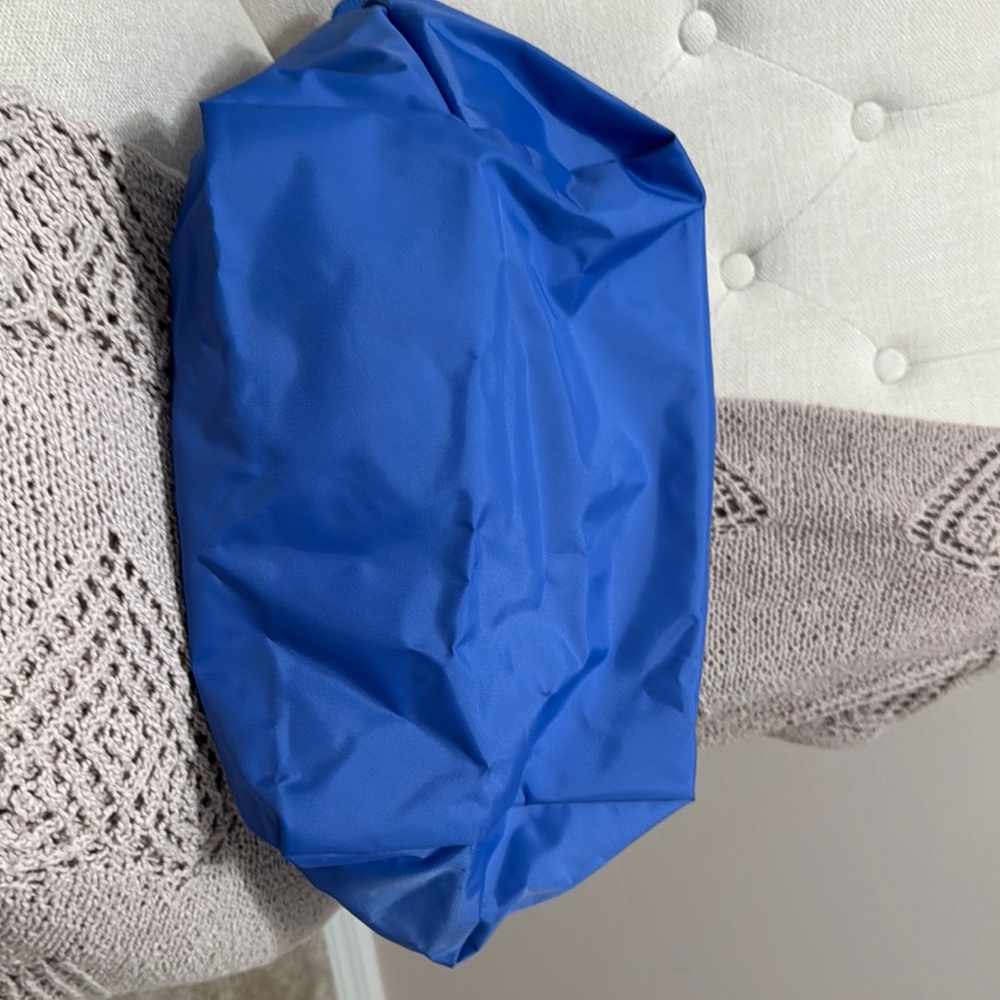 Longchamp Blue and Red Nylon Tote Bag **recent price drop** 🛍️🛍️ - Picture 5 of 10